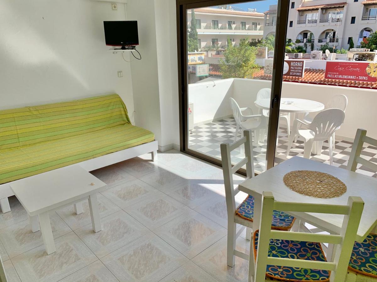 Apartamentos Miranda Es Pujols Exterior foto