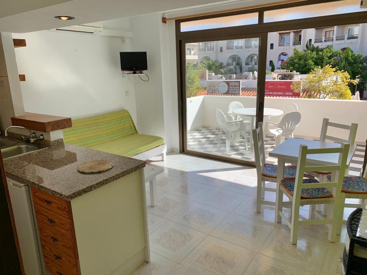 Apartamentos Miranda Es Pujols Exterior foto