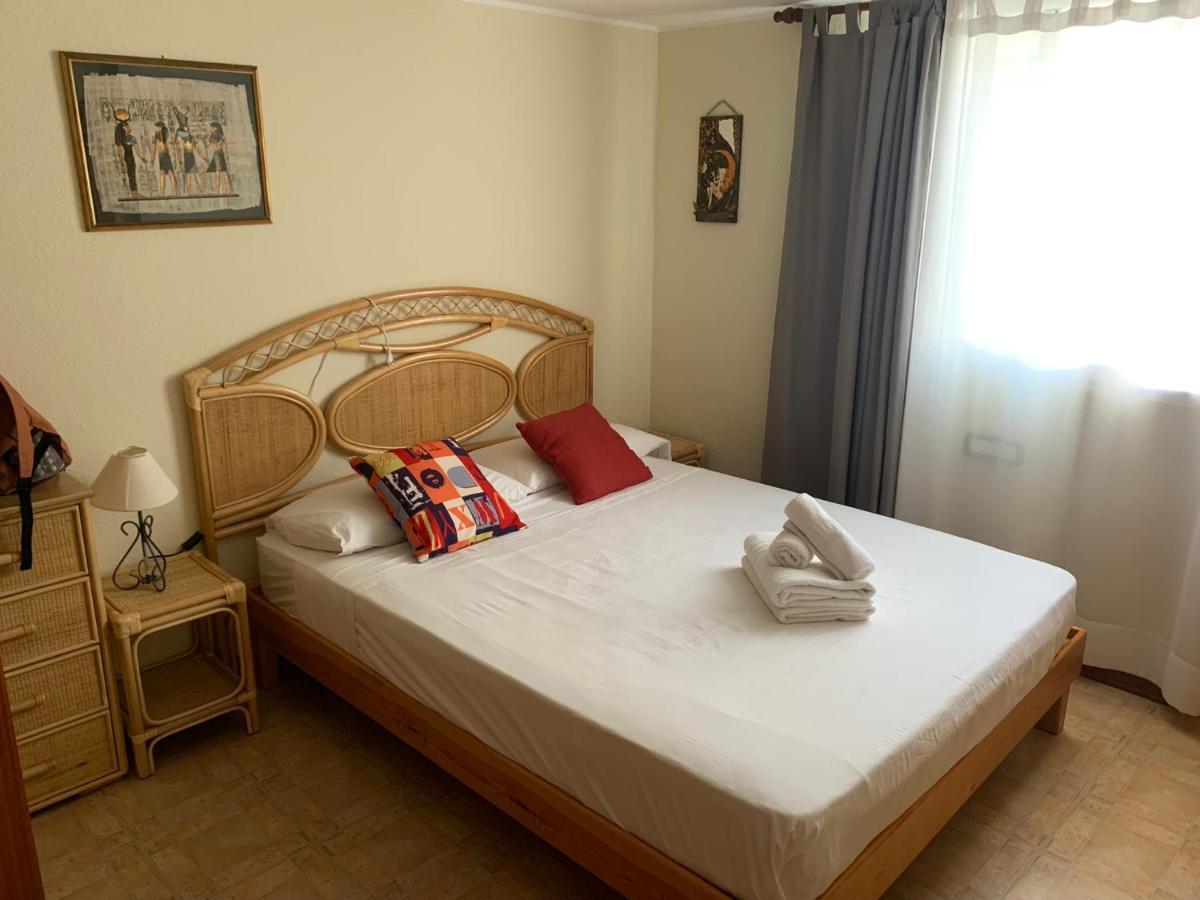 Apartamentos Miranda Es Pujols Exterior foto